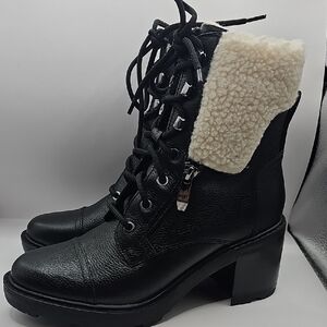 Marc Fisher Black Leather Ankle Boots with Cream Fur Lining Size 7.5M